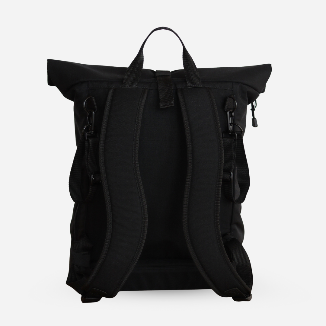 Großer Wickelrucksack mit Kinderwagenaufhängung, Brustgurt und Wetbag. Nachhaltig und fair produziert. 